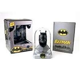 Matthew K Manning: Batman: Deluxe Cowl