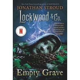 Lockwood & Co.: The Empty Grave Engelska Trade Paper