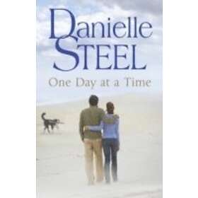 One Day at a Time Engelska Paperback / softback