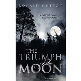 The Triumph of the Moon Engelska Paperback