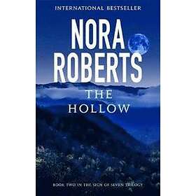 The Hollow Engelska Paperback / softback
