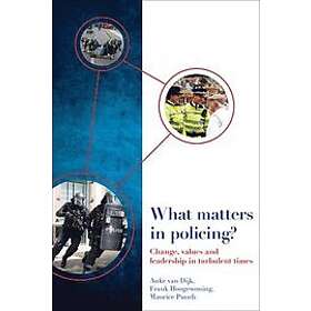What Matters in Policing? Engelska Paperback / softback