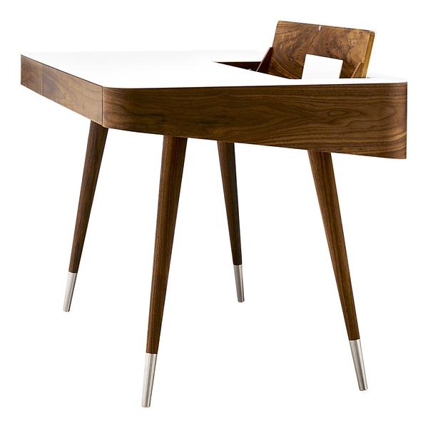 Best pris på Naver AK 1330 Skrivebord 124x70cm Skrivebord Naver Collection Desk AK 1330