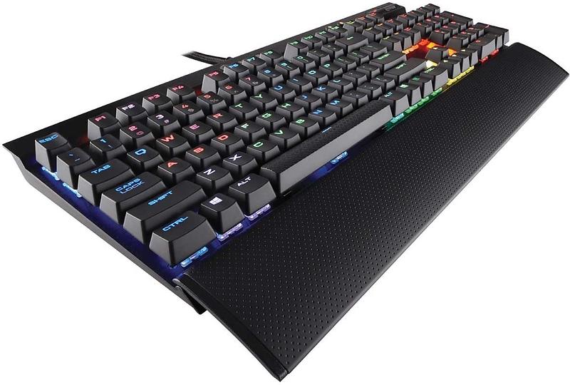 Best pris på Corsair Gaming K70 LUX RGB Cherry MX Brown Best pris på Corsair Gaming K70 LUX Cherry MX Brown (Nordic