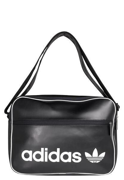 Best pris på Adidas Originals Airliner Vintage Bag Jack Wolfskin Valparaiso Veske Svart | Gode tilbud hos