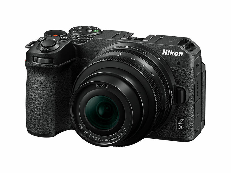 Nikon Z30 + 16-50/3,5-6,3