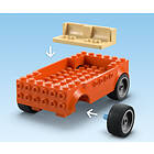 LEGO Bluey 11202 Bluey's Beach & Family Car Trip